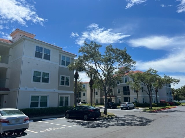 Building Photo - 23660 Walden Center Dr