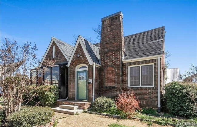 Primary Photo - 2209 13th Street