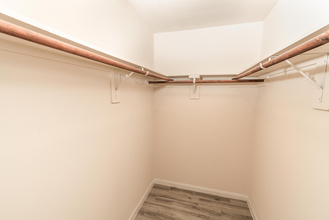 Building Photo - 5405 Rio Ramos St