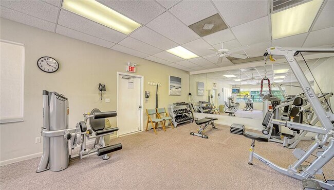 Building Photo - 4760 Gulf of Mexico Dr
