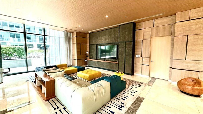 Building Photo - 55 SW 9th St