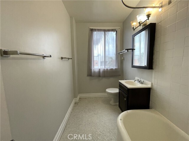 Building Photo - 315 W 3rd St