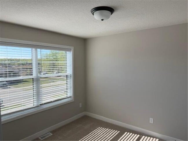 Building Photo - 10554 Robinwood Rd