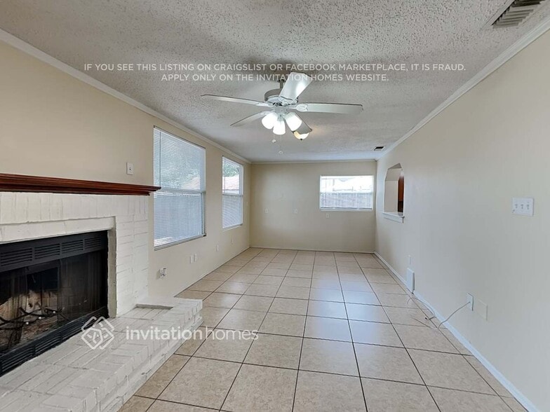 Building Photo - 1170 Brook Dr W