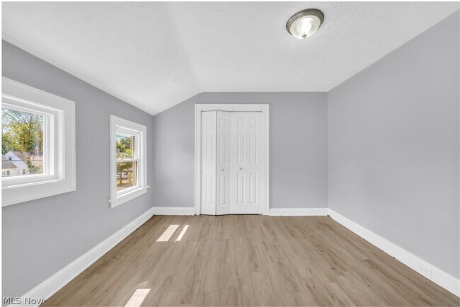 Building Photo - 19409 Raymond St