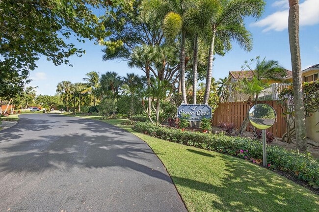 Building Photo - 112 Ocean Cove Dr