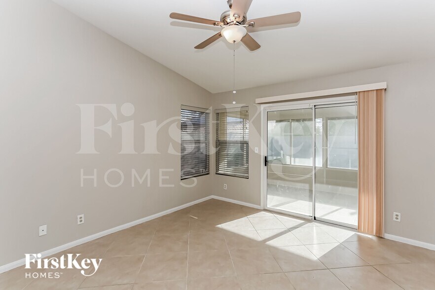 Building Photo - 4822 Wind Break Ln