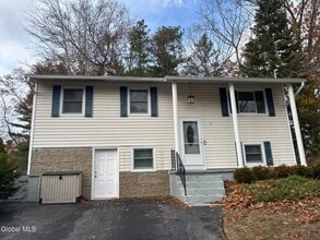 Building Photo - 52 Trottingham Rd
