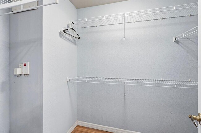 Building Photo - 3702 Palm Desert Ln