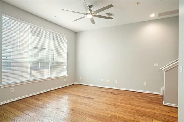 Building Photo - 4050 McKinney Ave