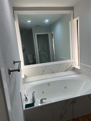 Building Photo - 406 Rockgate Ct