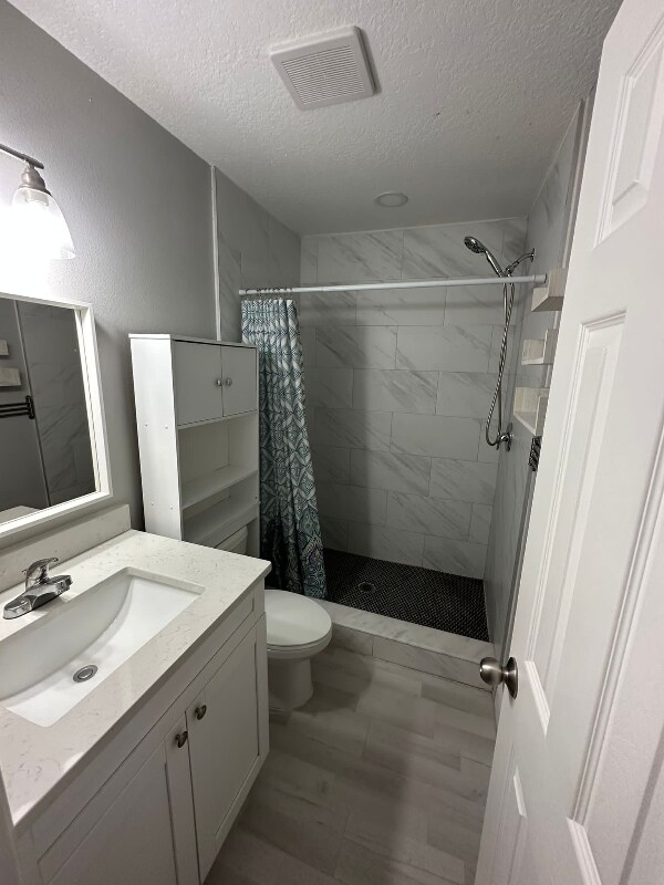 Building Photo - 3204 Delray Dr