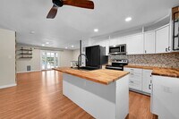 Building Photo - $1,995.00 - 3 Bedrooms, 2 Bathrooms, Single Family Home in Colorado Springs with Fenced Yard!