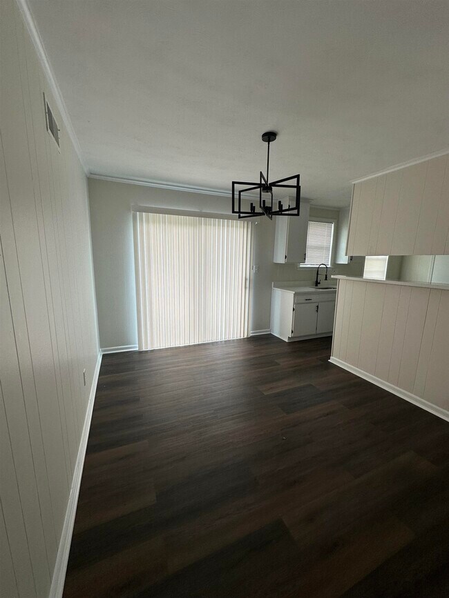 Building Photo - 2540 Keen Rd