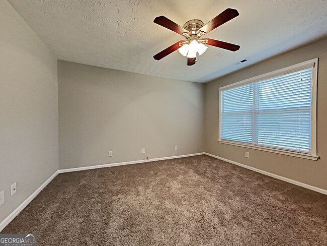 Building Photo - 947 Shiloh Ridge Run NW