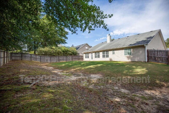 Building Photo - 6 Woodmere Ct