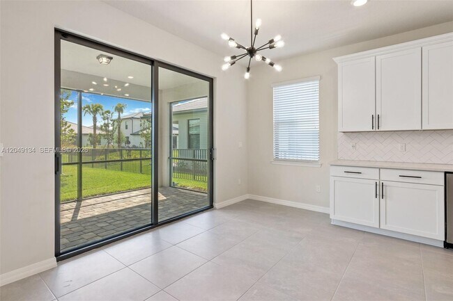 Building Photo - 4470 Waterside Dr