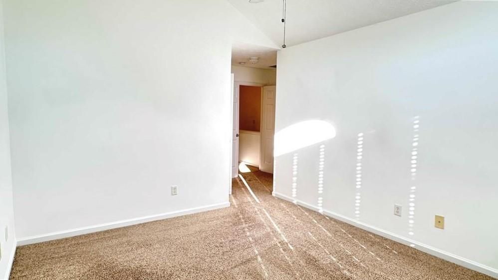 Building Photo - 6243 Shoreview Cir