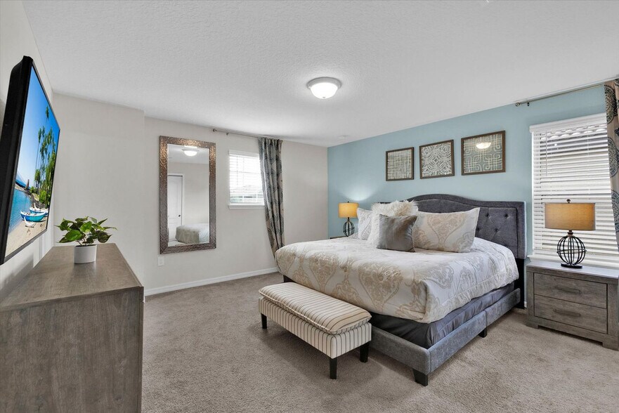 Building Photo - 5541 Misty Oak Cir