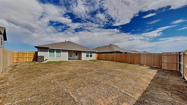 Building Photo - 10328 NW 27th St