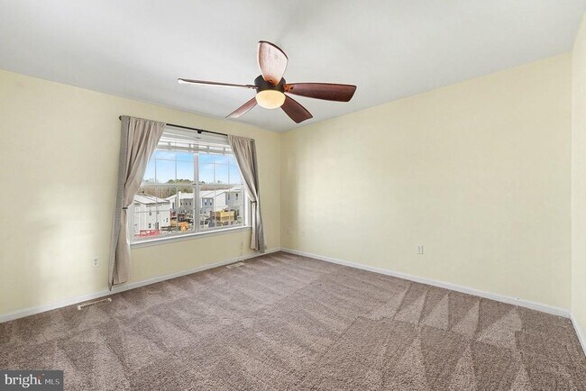 Building Photo - 103 Piccadilly Ln