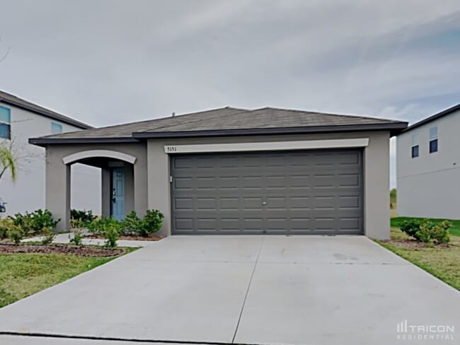 Building Photo - 5151 White Chicory Dr