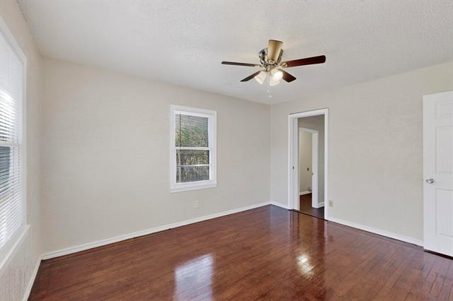 Building Photo - 3817 Vanette Ln