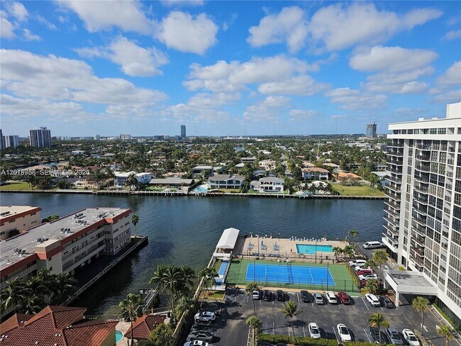 Building Photo - 2049 S Ocean Dr