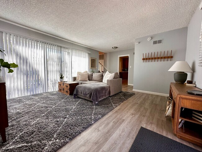 Building Photo - 5563 Gala Ave