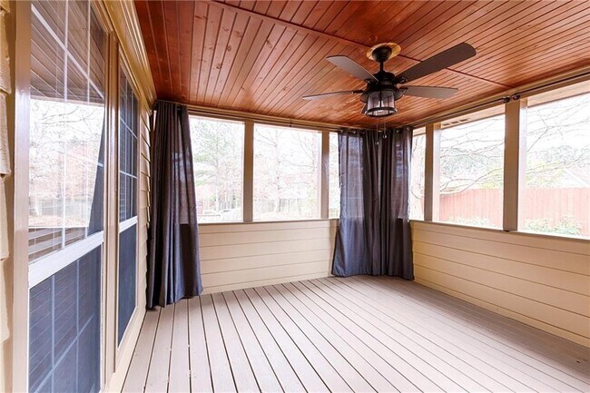 Building Photo - 4929 Baker Plantation Way