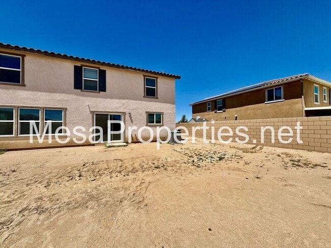 Building Photo - 15877 Cordova Rd