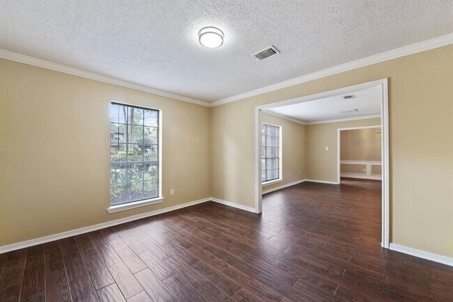 Building Photo - 9711 Godstone Ln