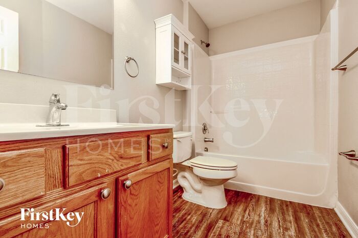 Building Photo - 3813 Sleepy Hill Oaks Loop