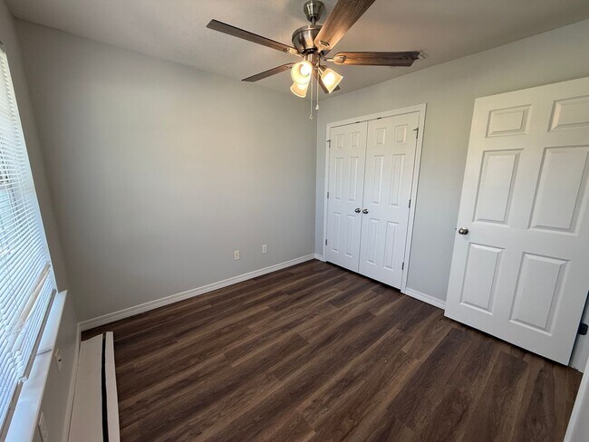 Building Photo - Pensacola - Springfield - 3 bedroom, 2 bathroom