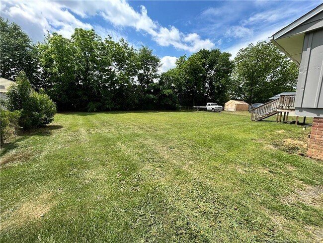 Building Photo - 4333 Belford Rd