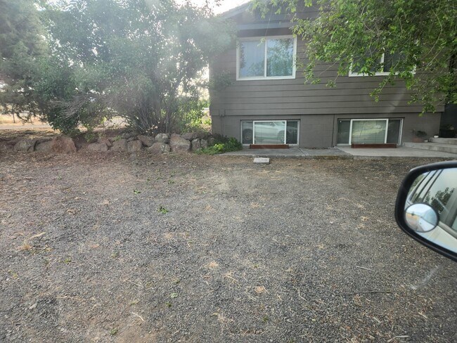 Building Photo - 23131 N Poe Valley Rd