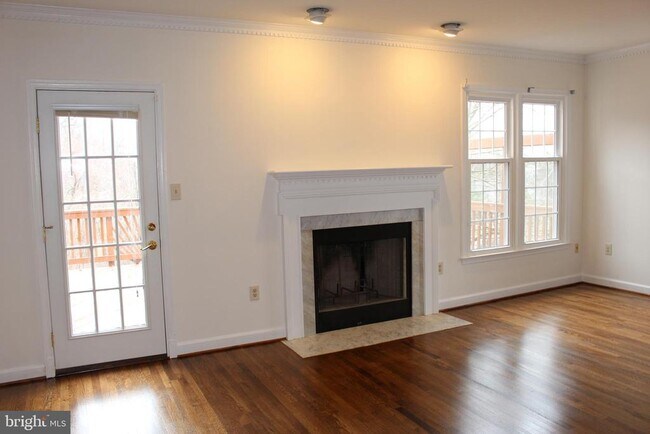 Building Photo - 5900 Wescott Hills Way