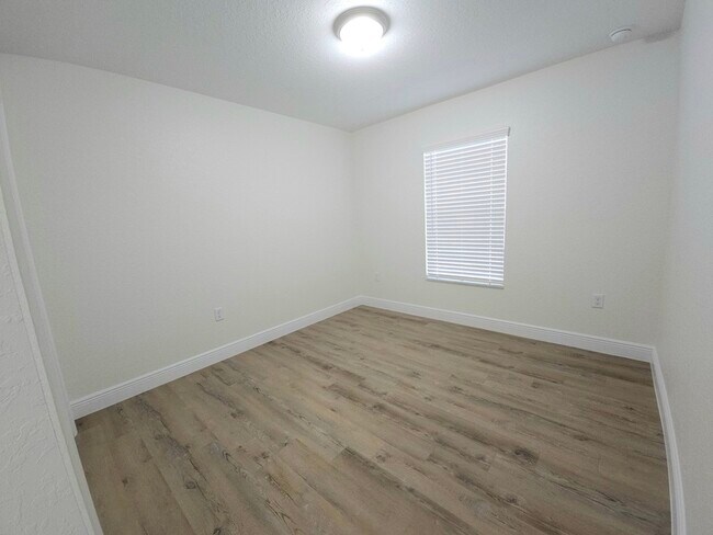 Building Photo - 8440 SW 135th Street Rd