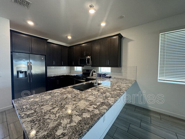 Primary Photo - 4027 S 96th Dr