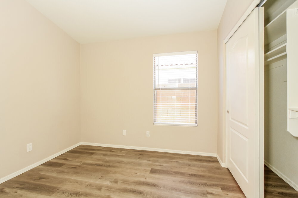 Building Photo - 1745 N 125th Dr