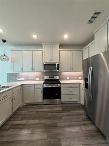 Building Photo - 2625 Dodson St