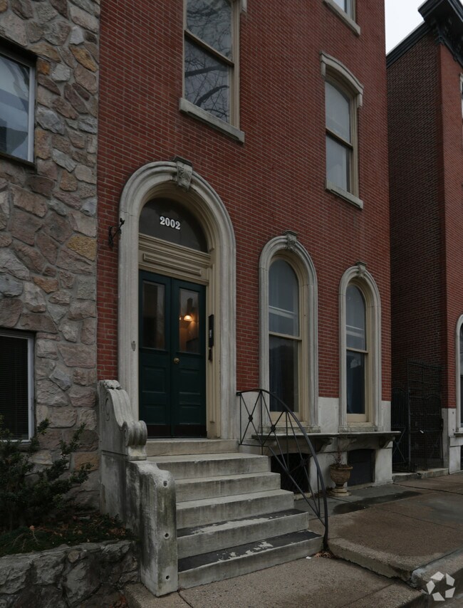 Building Photo - 2002 Spring Garden St