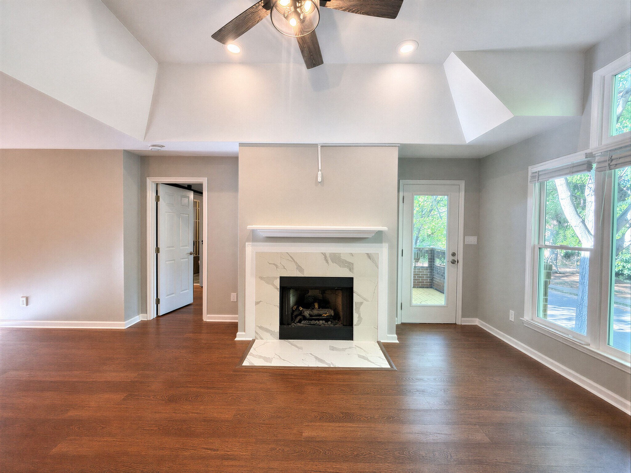 Building Photo - 1062 Washington St