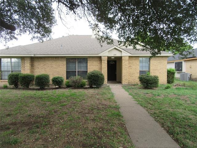 Primary Photo - 1345 Roan Dr