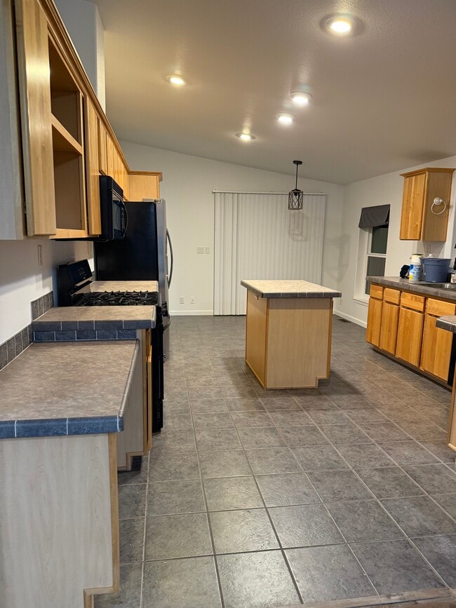 Building Photo - 2665 Bridle Trail Ln