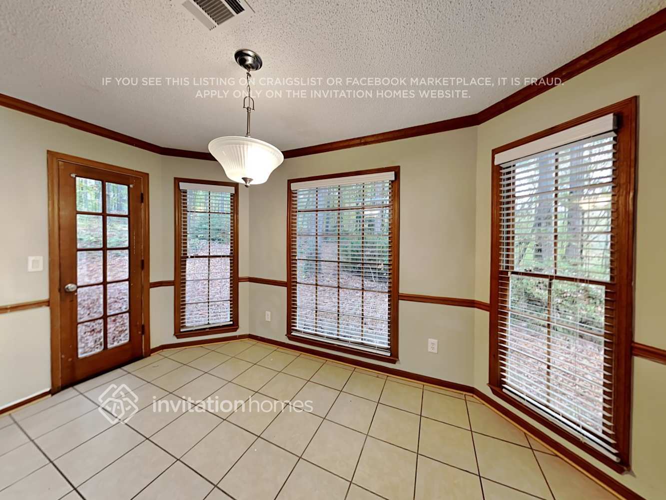 Building Photo - 2014 Amherst Ln SE