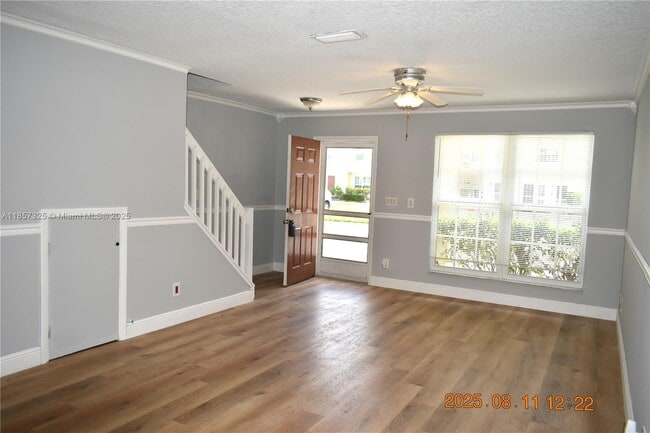 Building Photo - 2908 Edgehill Ln