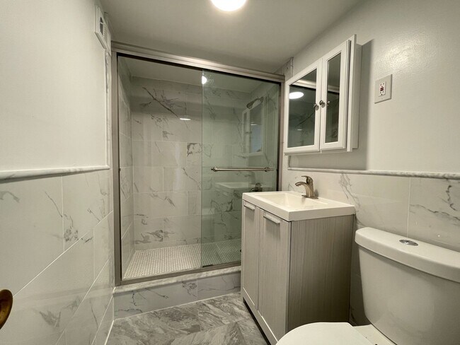 Building Photo - The Philadelphian – Fully Renovated Studio with All Utilities Included!