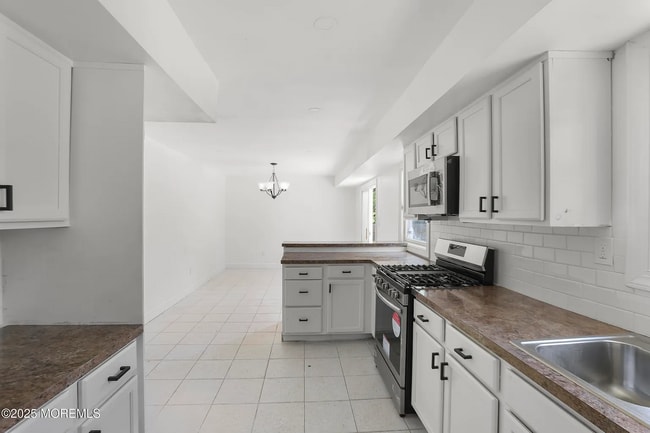 Building Photo - 37 Nautilus Ave