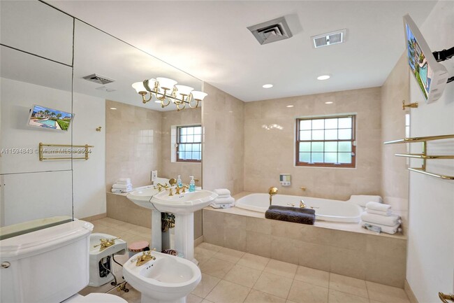 Building Photo - 609 Isle of Palms Dr